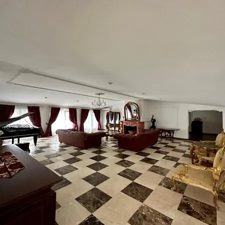 Drita- Beachfront For 10 People Villa