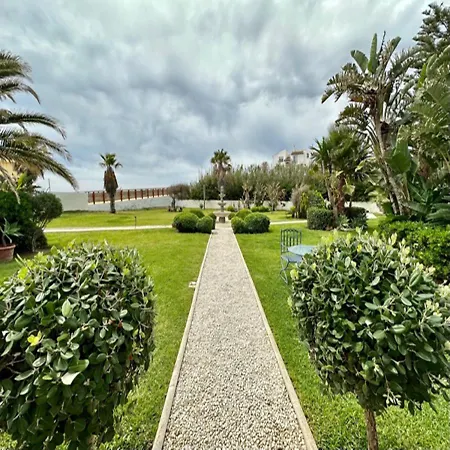 Villa Drita- Beachfront For 10 People